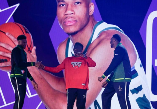 Άλεξ Αντετοκούνμπο: «Ελπίζω να μείνει ο Γιάννης στο Μιλγουόκι – Γιατί να μην επενδύσουμε σε ομάδα του NBA Europe;»