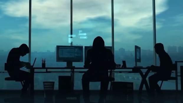 «Σαρώνουν» οι τηλεφωνικές απάτες & τα ψεύτικα SMS – «Έλαβα ένα μήνυμα που…»