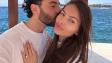 Αρραβώνας στην Αθηναϊκή Ριβιέρα για το «ομορφότερο κορίτσι στον κόσμο» – Η Ελλάδα, το δαχτυλίδι, ο όρκος της Γαλλίδας καλλονής