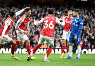 Άρσεναλ – Τσέλσι 2-1: Αφεντικά στο Λονδίνο και φουλ για τον τίτλο οι «κανονιέρηδες»