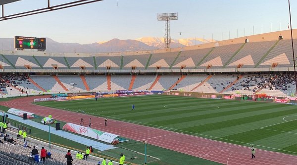 Το στάδιο Αζάντι στην Τεχεράνη έχει καταστραφεί από τους βομβαρδισμούς