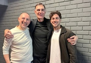 Ο Μπάμπης Κωστούλας συναντήθηκε με τον Μπαρτζώκα (pic)