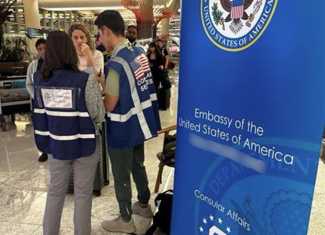 Μέση Ανατολή: Αναχώρησε μια πρώτη πτήση τσάρτερ, λένε οι ΗΠΑ – Πάνω από 17.500 Αμερικανοί έχουν επιστρέψει