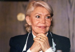 Ο πολιτικός κόσμος αποχαιρετά τη σπουδαία Μαρινέλλα – «Ανεξίτηλο το αποτύπωμά της στο ελληνικό τραγούδι»