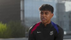 Η δύσκολη παιδική ηλικία του Γιαμάλ: «Δεν μπορούσα να αγοράσω PlayStation και έπαιζα με κάρτες Pokemon για ένα ευρώ»