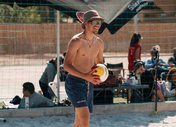 Συγκλονισμένη η οικογένεια του βόλεϊ για τον θάνατο του Ασημάκη Διονυσόπουλου