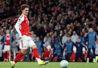 Άρσεναλ – Έβερτον 2-0: Νίκη τίτλου στις καθυστερήσεις για τους «κανονιέρηδες», έγραψε Ιστορία ο 17χρονος Ντάουμαν