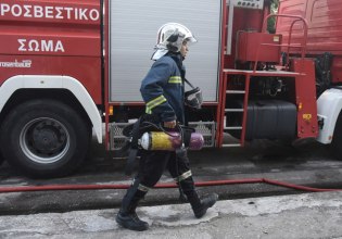 Θεσσαλονίκη: Φωτιά σε ισόγειο σπιτιού στο Ρετζίκι – Στο νοσοκομείο με ελαφρά εγκαύματα ο ένοικος