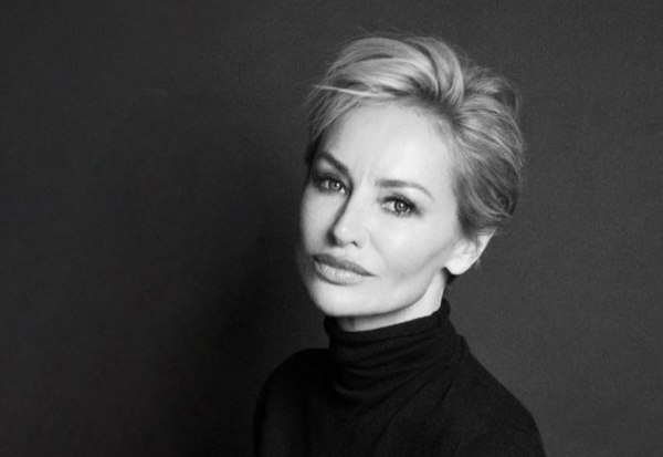 Η Αντριάνα Σκλεναρίκοβα κατηγορεί για κακοποίηση τον εν διαστάσει σύζυγό της