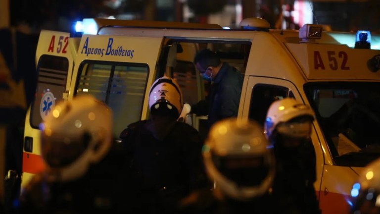 Τραγωδία στην Ομόνοια – 15χρονος έπεσε στο κενό από μπαλκόνι ξενοδοχείου