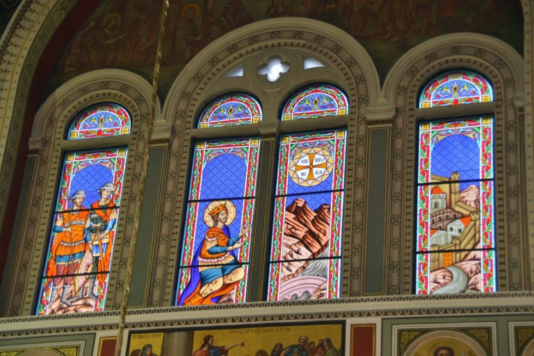 Ποιοι γιορτάζουν σήμερα 9 Μαρτίου