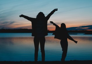 Άκρως Ζωδιακό: Τα Do’s και Don’ts στα ζώδια σήμερα [Τετάρτη 04.03.2026]