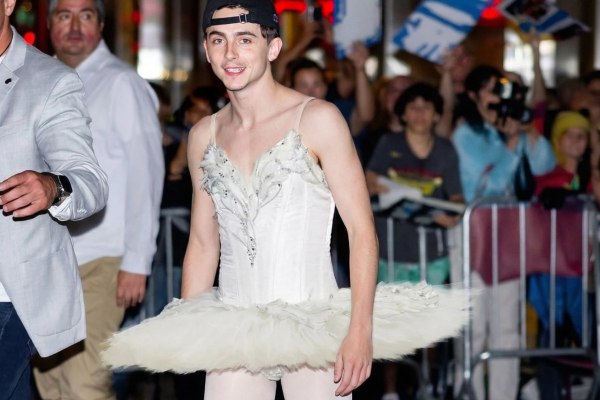 «Εμμονικός με την όπερα και το μπαλέτο»: Ο Τιμοτέ Σαλαμέ έχει επιτεθεί στις «ετοιμοθάνατες τέχνες» ήδη από το 2019