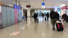 Επαναπατρισμός: Ανακουφισμένοι οι Έλληνες που επέστρεψαν – «Ακούγαμε σειρήνες, αεροπλάνα, εκρήξεις»