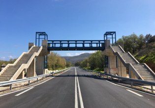 Τοποθετήθηκε η δεύτερη πεζογέφυρα στον Β.Ο.Α.Κ