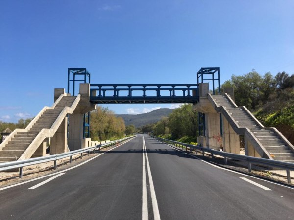 Τοποθετήθηκε η δεύτερη πεζογέφυρα στον Β.Ο.Α.Κ