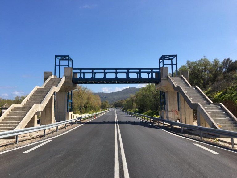 Τοποθετήθηκε η δεύτερη πεζογέφυρα στον Β.Ο.Α.Κ