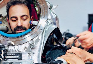 Κατέκτησε την Ανταρκτική, τώρα θέλει το Διάστημα – Ο Αδριανός Γκολέμης είναι ο πρώτος έλληνας υποψήφιος αστροναύτης