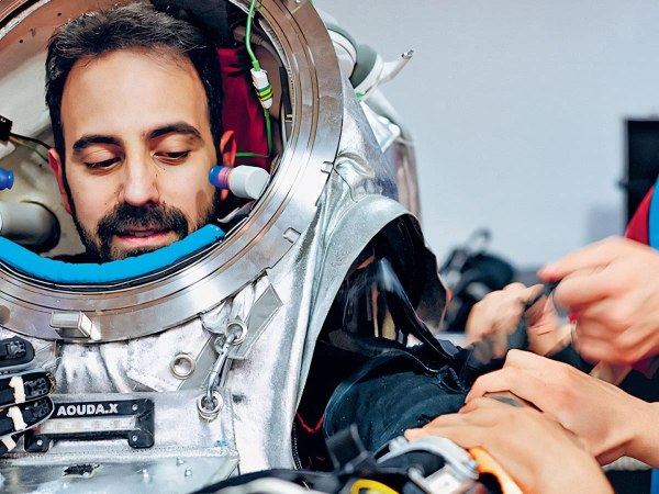 Κατέκτησε την Ανταρκτική, τώρα θέλει το Διάστημα – Ο Αδριανός Γκολέμης είναι ο πρώτος έλληνας υποψήφιος αστροναύτης