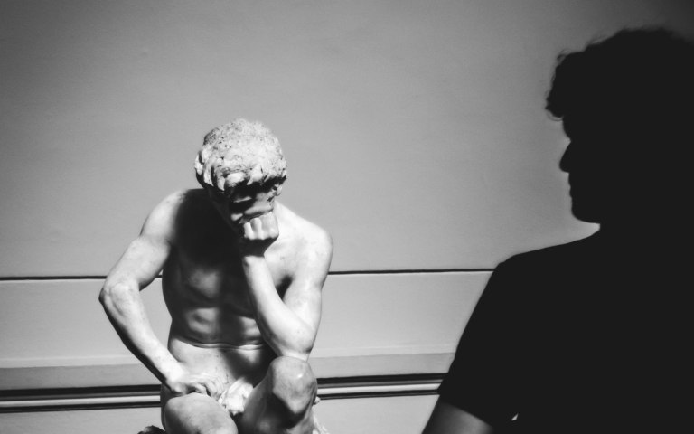 Άλλο η θεωρία, άλλο η πράξη: Γιατί δεν ακολουθούμε τις συμβουλές που δίνουμε;