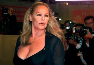 Η Ούρσουλα Άντρες είδε 16 εκατ. λίρες της περιουσίας της να γίνονται «καπνός»