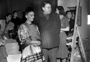 Το Netflix έβαλε στο μάτι τον αθάνατο έρωτα των Φρίντα Κάλο και Ντιέγκο Ριβέρα – Ετοιμάζει σειρά