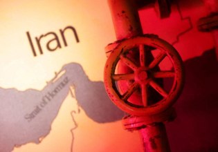 Στενά του Ορμούζ: Το στρατηγικό πέρασμα για το πετρέλαιο στη μέγγενη του πολέμου