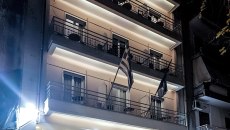 Στην Ελλάδα οι γονείς του Γάλλου μαθητή που έπεσε από μπαλκόνι ξενοδοχείου – Τι εξετάζει η ΕΛ.ΑΣ.