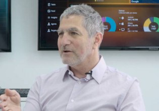 Υποκλοπές: Ως πότε θα μας δουλεύουν;