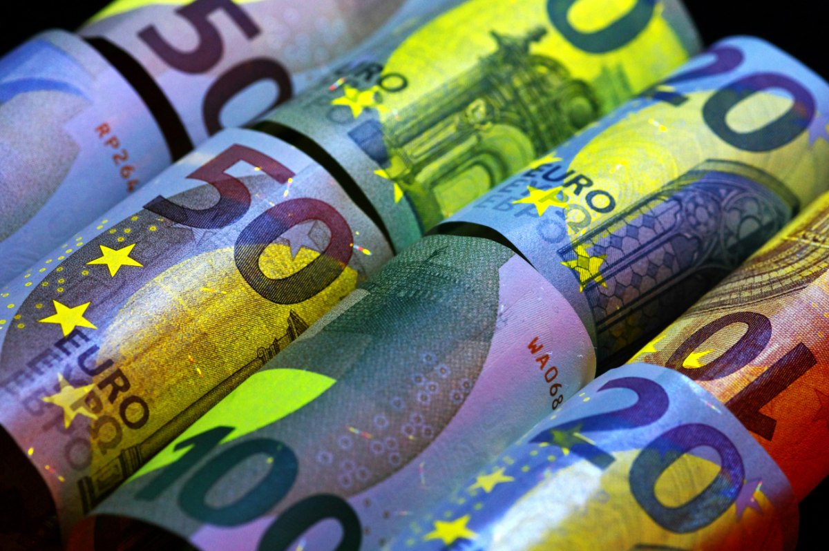 Ο πόλεμος φέρνει την τέλεια καταιγίδα στα ομόλογα