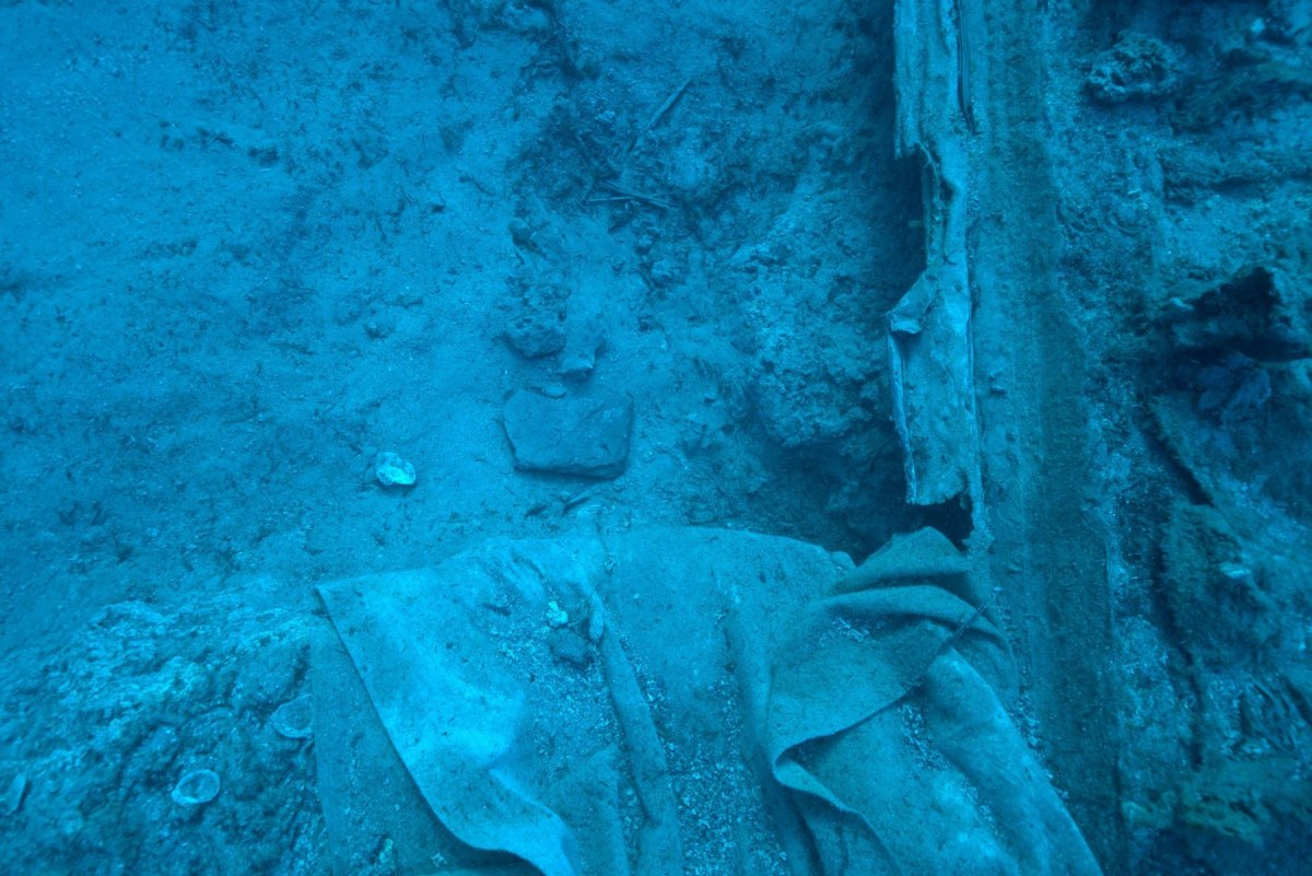 Σημαντικά ευρήματα από το ναυάγιο του πλοίου «ΜΕΝΤΩΡ» στα Κύθηρα