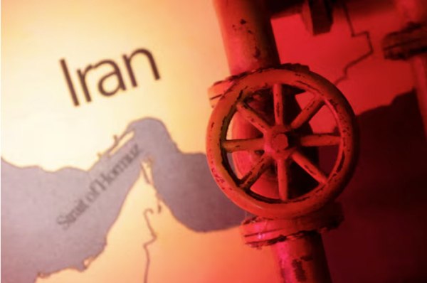 Ιράν: Νέα άνοδος της τιμής του πετρελαίου κατά 2% στο άνοιγμα των ασιατικών αγορών