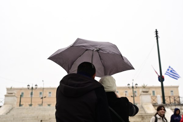 Καιρός: Ψυχρή εισβολή πρόσκαιρα, τα επόμενα 24ωρα – Έρχονται «κρύες αέριες μάζες από τη Σιβηρία»