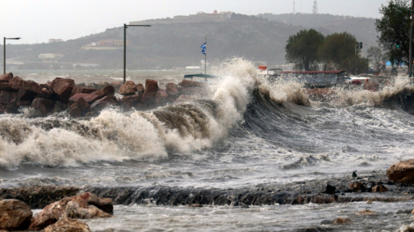 Κακοκαιρία Erminio: Συναγερμός στην Πολιτική Προστασία – Έκτακτες συσκέψεις την Τρίτη και αποφάσεις για προληπτικά μέτρα