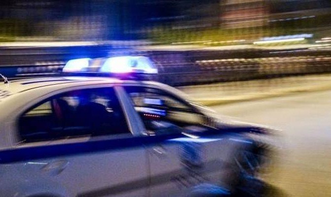 Επεισοδιακή καταδίωξη 19χρονου στο Χαλάνδρι – Τράκαρε με τους αστυνομικούς, οδηγούσε υπό την επήρεια αλκοόλ