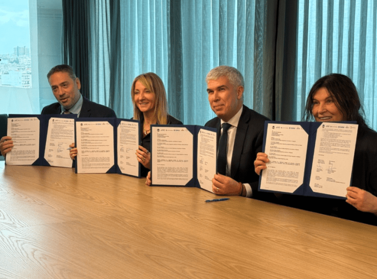 Συμφωνία Διαχειριστών και Κομισιόν για τον Κάθετο Διάδρομο