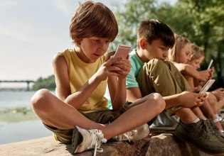 Βρετανία: Όχι οθόνες πριν από την ηλικία των δύο ετών – Συστάσεις της κυβέρνησης