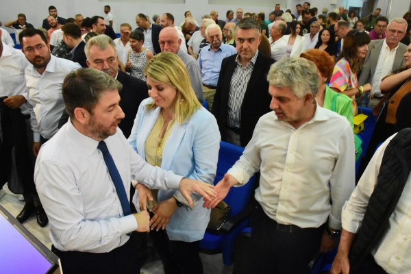 ΠΑΣΟΚ: Ο Ανδρουλάκης διέγραψε από την ΚΟ τον αντιπρόεδρο της Βουλής, Οδυσσέα Κωνσταντινόπουλο