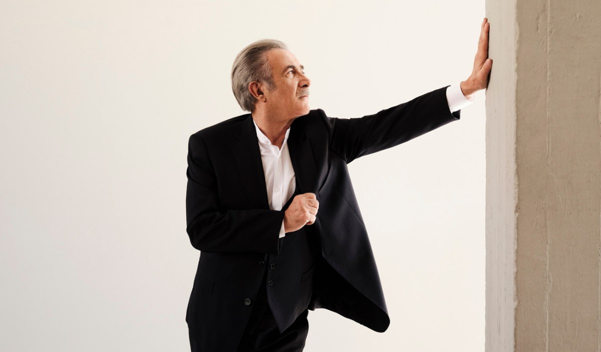 Αλ Τσαντίρι Νιουζ: Η σάτιρα επιστρέφει απόψε με καλεσμένο τον Γιάννη Κότσιρα