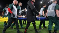 Τραυματίστηκε σοβαρά ο Λανγκ της Γαλατάσαραϊ, μπαίνει αμέσως στο χειρουργείο (vids)