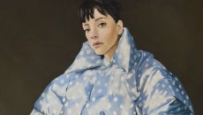 Λίλι Άλεν: Από τα ράφια των δισκοπωλείων στην Εθνική Πινακοθήκη του Λονδίνου