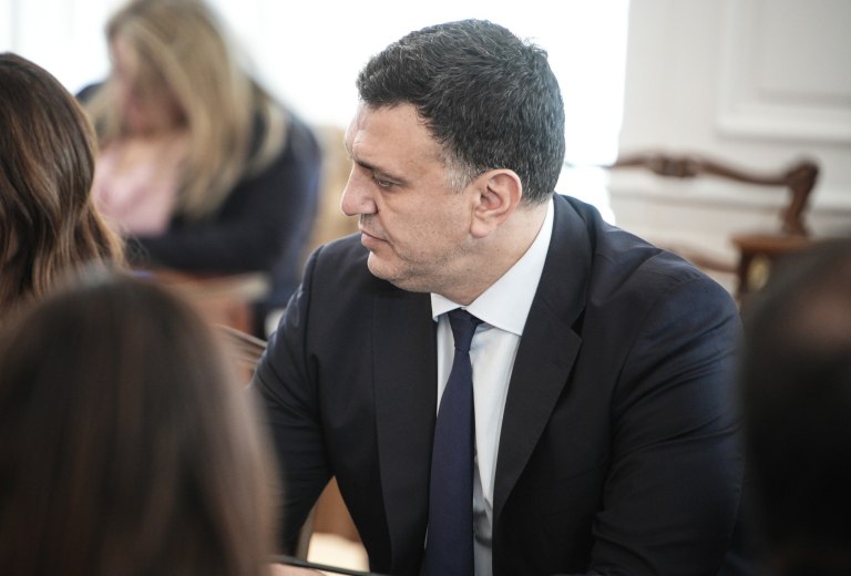 Βασίλης Κικίλιας: «Aισθανόμαστε υπερήφανοι για τις φρεγάτες και τα F-16 που είναι στην Κύπρο για την προστασία της»