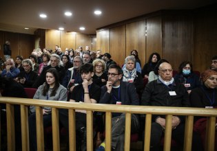 Δίκη για Χρυσή Αυγή: «Ο ήλιος της δικαιοσύνης δεν ξέχασε σήμερα τον τόπο μας» δήλωσε ο συνήγορος πολιτικής αγωγής