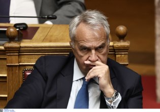 «Αδειάζει» ο Τσιάρας τον Βορίδη: To επίμαχο έγγραφο Βάρρα είχε σταλεί στο υπουργείο επί υπουργίας του