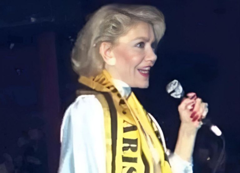 Όταν η Μαρινέλλα τραγουδούσε μετά τις μεγάλες νίκες του Άρη: «Με τον Γκάλη, τον Γιαννάκη και τα άλλα παιδιά»