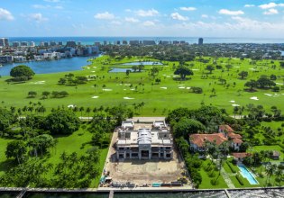 Ζάκερμπεργκ: Η αγορά αρχοντικού ύψους 170 εκ. δολ. σπάει τα ρεκόρ τιμών στο Μαϊάμι