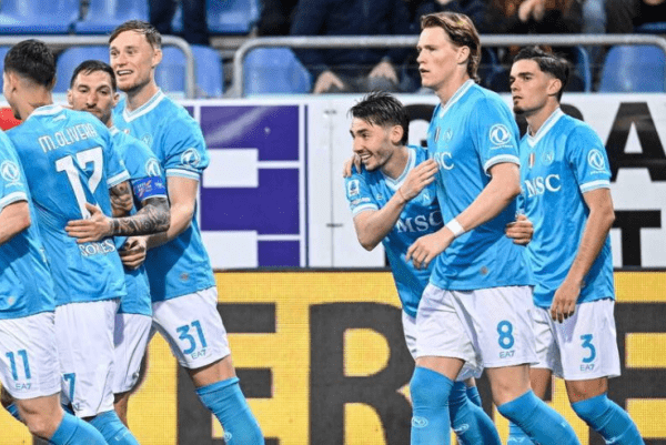 Κάλιαρι – Νάπολι 0-1: Το γκολ του ΜακΤόμινεϊ έκρινε το ματς