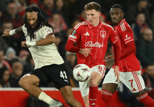 LIVE: Μίντιλαντ – Νότιγχαμ Φόρεστ