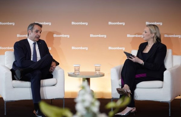 Mitsotakis at Bloomberg Forum: Greece Won’t Join Hormuz Ops
