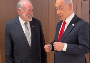 Ο Νετανιάχου χλευάζει ξανά τις θεωρίες ότι έχει πεθάνει: «Ναι, είμαι ζωντανός, κάνουμε χειραψίες με πέντε δάχτυλα»